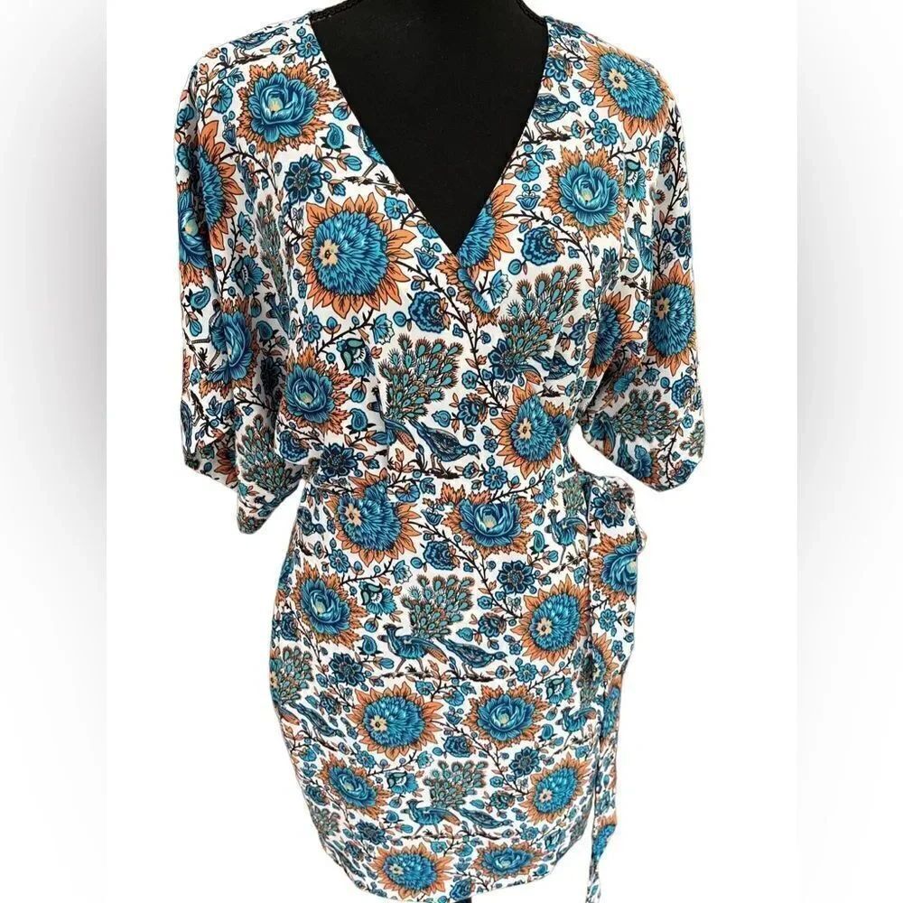 ark & co floral wrap style dress with bird accent print size M